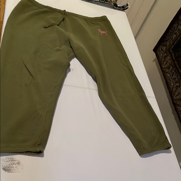 Pink by Victoria Secret size large Olive Green cropped  Joggers - Picture 1 of 14